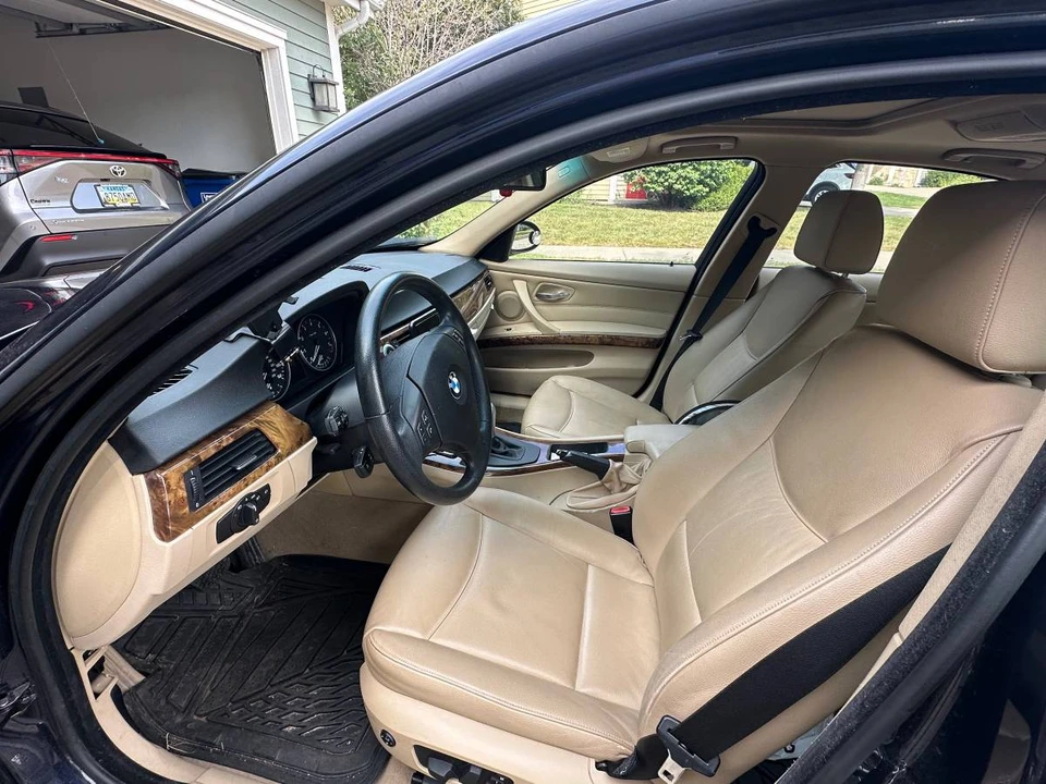 2006 BMW E90 3 Series Sedan - Image 9 of 13