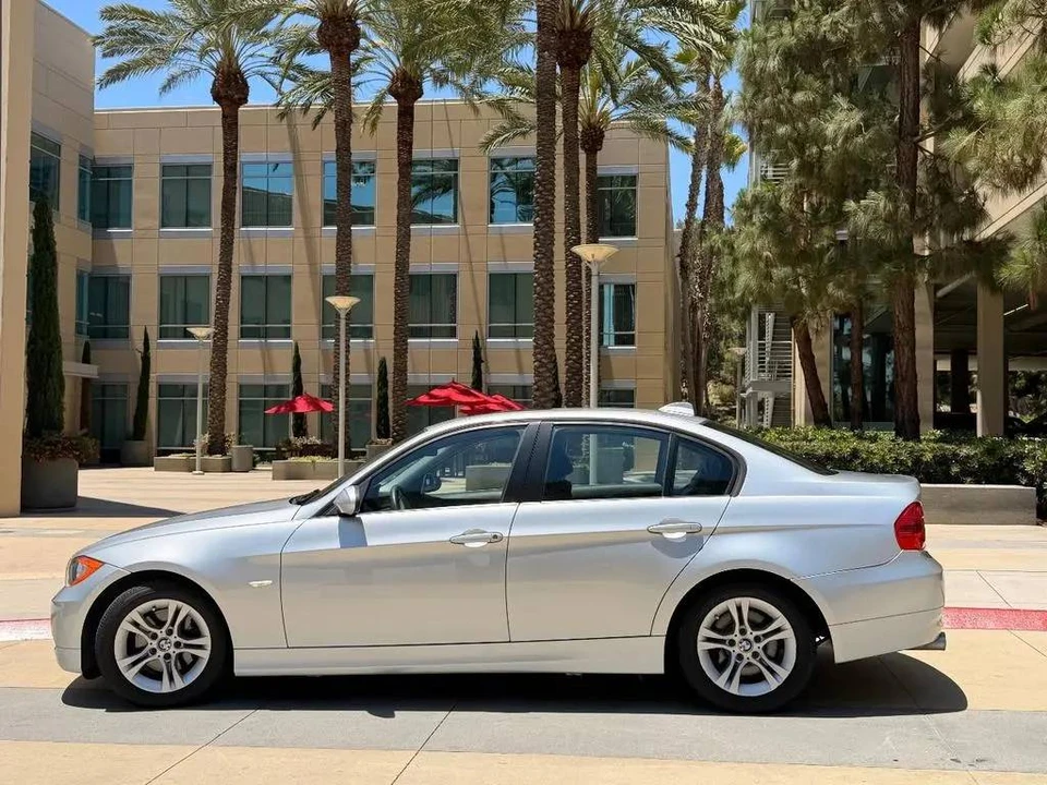 2008 BMW E90 3 Series Sedan - Image 4 of 19
