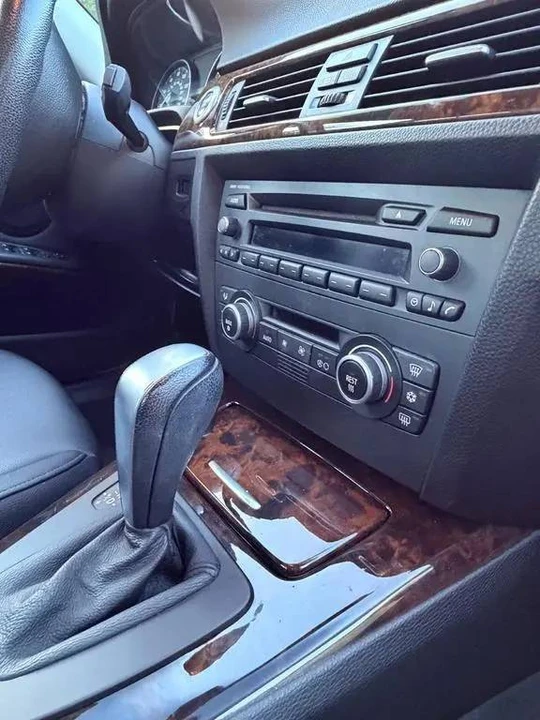 2008 BMW E90 3 Series Sedan - Image 3 of 19