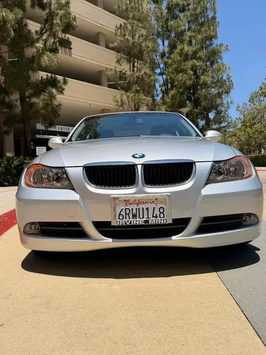 2008 BMW E90 3 Series Sedan - Image 5 of 19