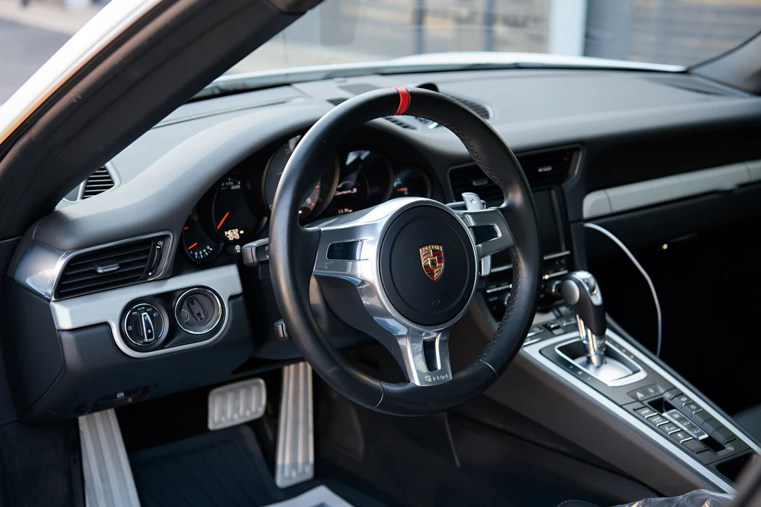 2015 Porsche 991 Carrera S - Image 3 of 8