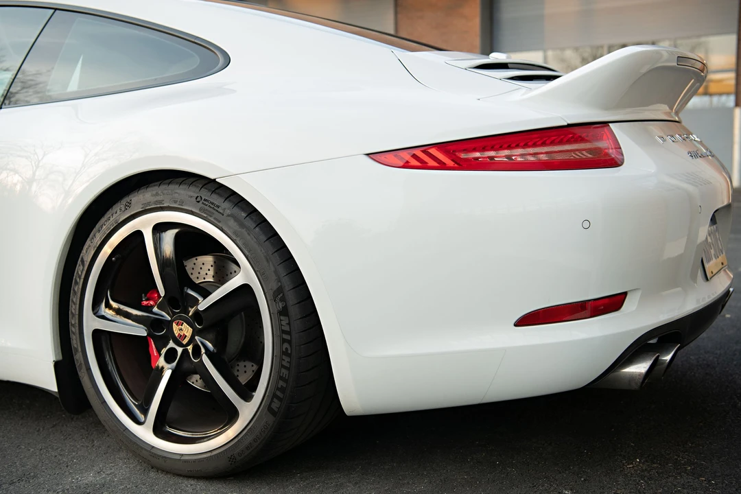 2015 Porsche 991 Carrera S - Image 8 of 8