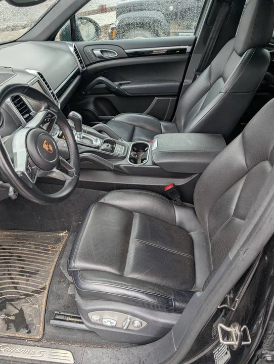 2016 Porsche 958 Cayenne - Image 5 of 9