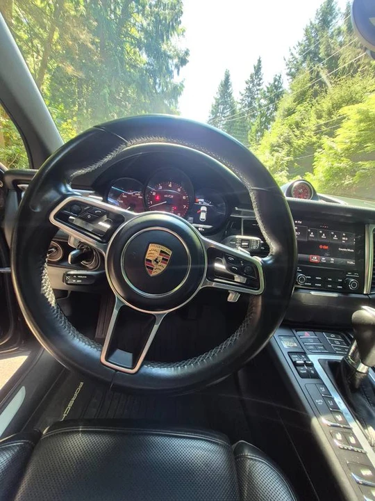 2018 Porsche Macan GTS - Image 10 of 16