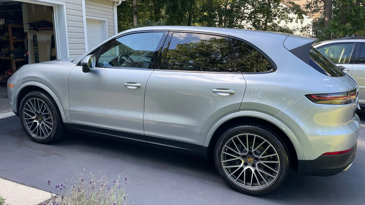 2021 Porsche 9Y0/9Y3 Cayenne - Image 28 of 28