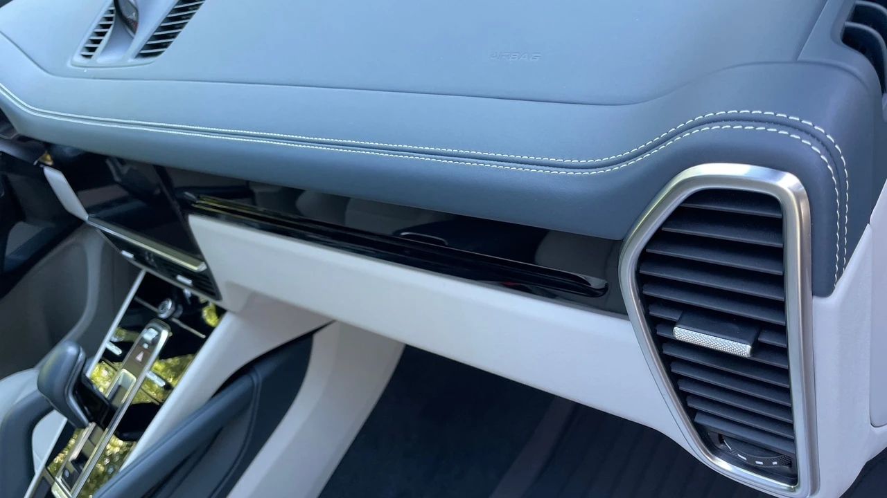 2021 Porsche 9Y0/9Y3 Cayenne - Image 21 of 28