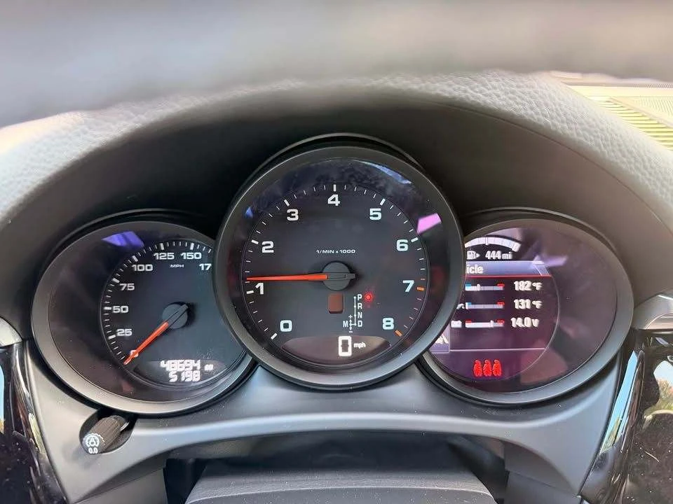 2021 Porsche Macan - Image 20 of 20