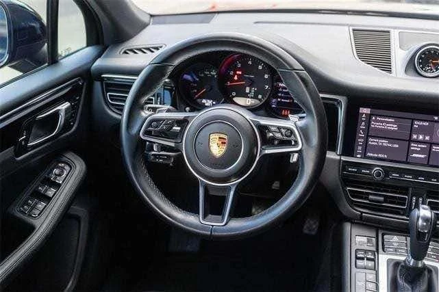 2021 Porsche Macan - Image 14 of 20
