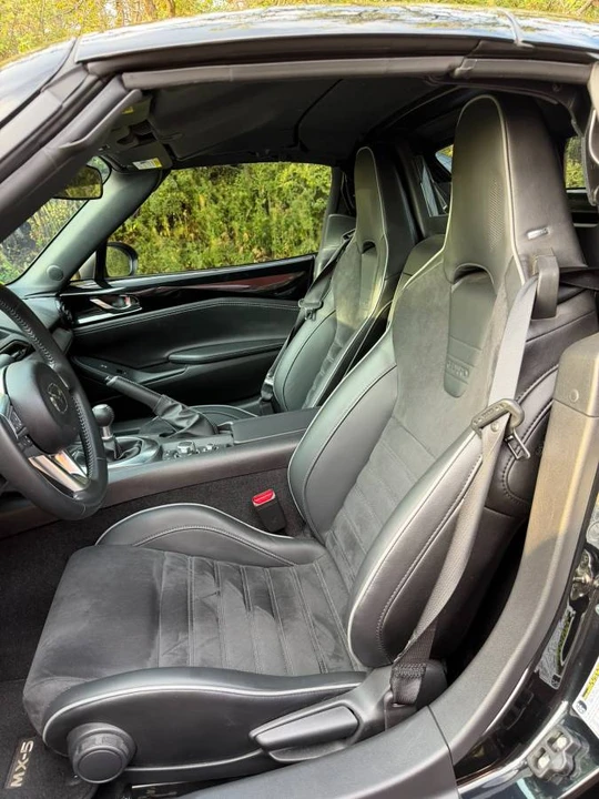 2023 Mazda ND MX-5 Miata - Image 18 of 23