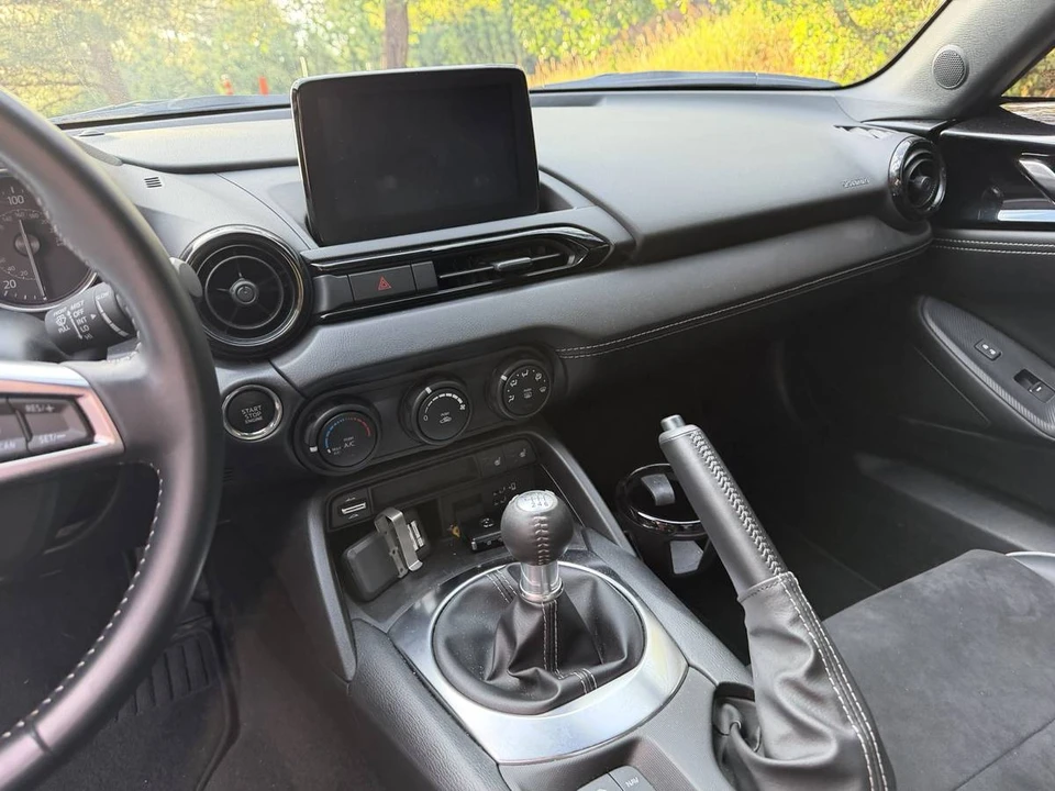2023 Mazda ND MX-5 Miata - Image 21 of 23