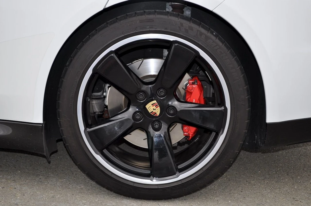 2016 Porsche 970 Panamera GTS - Image 14 of 31