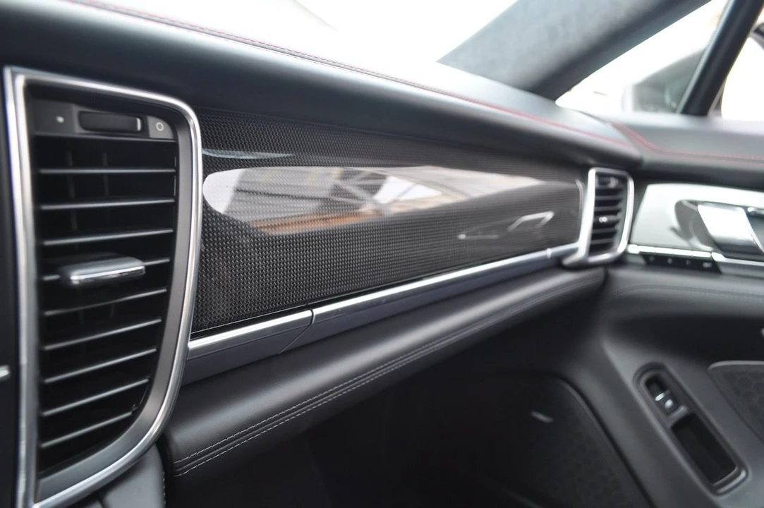 2016 Porsche 970 Panamera GTS - Image 26 of 31
