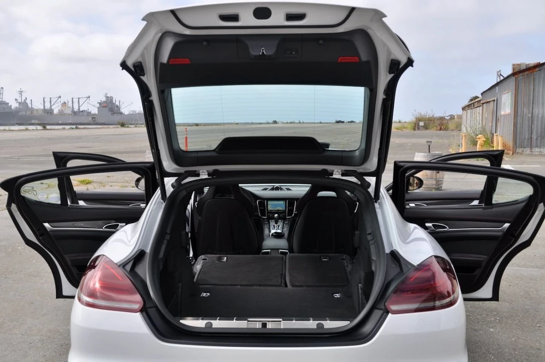 2016 Porsche 970 Panamera GTS - Image 7 of 31