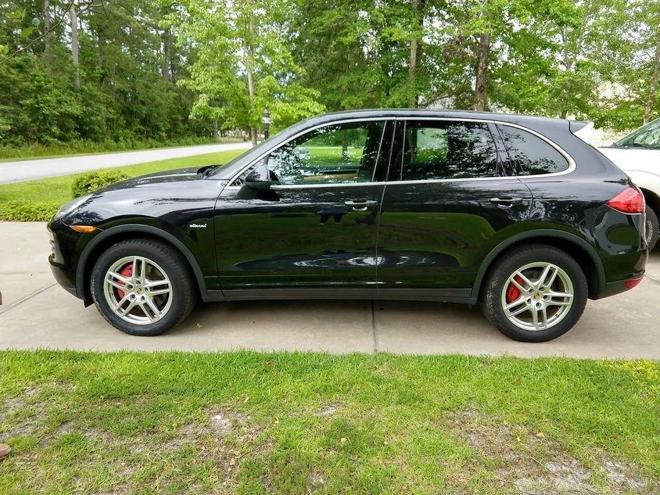 2014 Porsche 958 Cayenne Diesel - Image 8 of 15