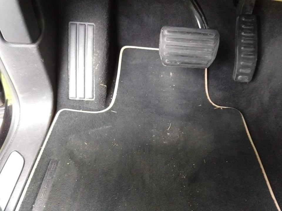 2014 Porsche 958 Cayenne Diesel - Image 11 of 15