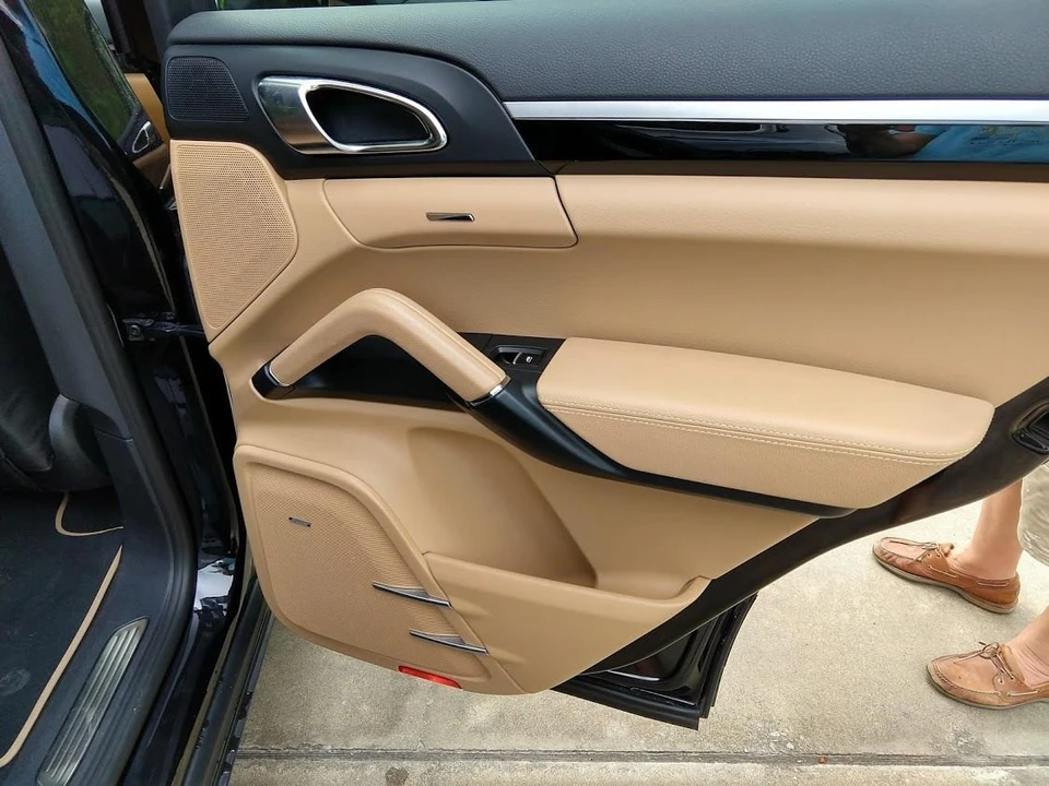 2014 Porsche 958 Cayenne Diesel - Image 3 of 15