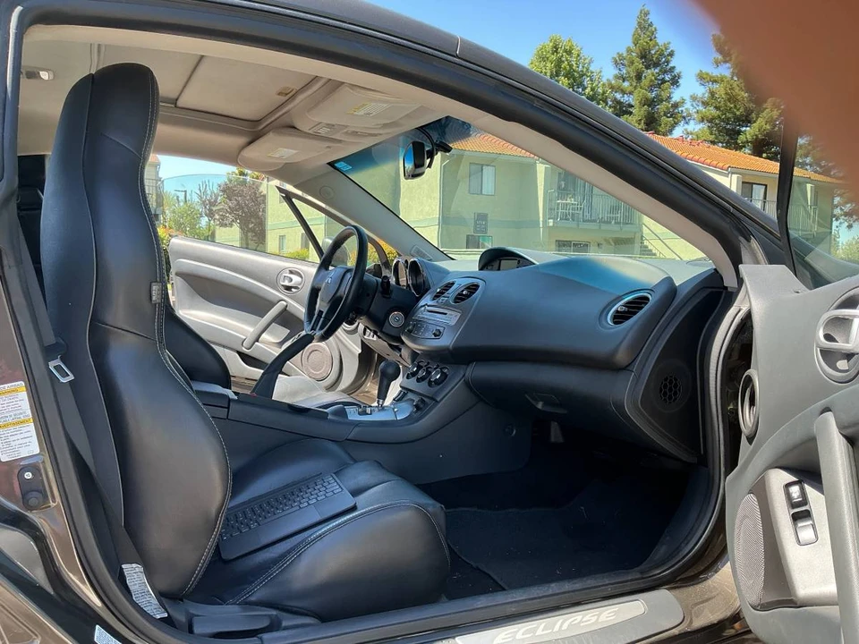 2012 Mitsubishi Eclipse 4th Gen - Image 5 of 18