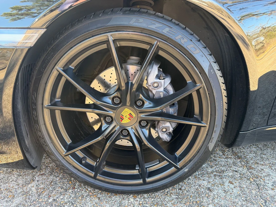 2018 Porsche 911 - Image 10 of 24