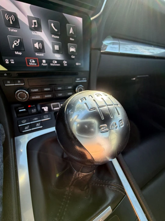 2018 Porsche 911 - Image 17 of 24