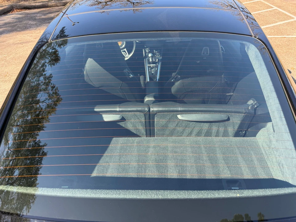 2018 Porsche 911 - Image 19 of 24
