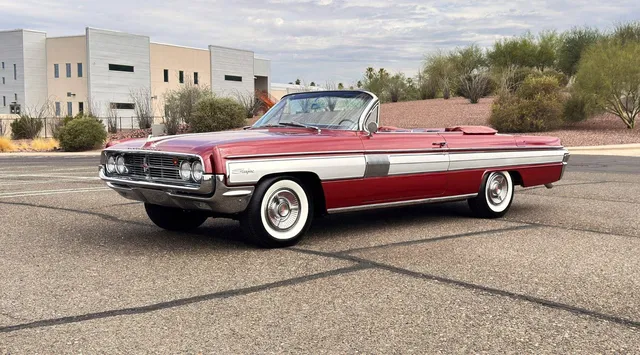 1962 Oldsmobile Starfire Convertible