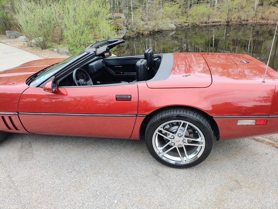 1988 Chevrolet Corvette C4 - Image 17 of 20