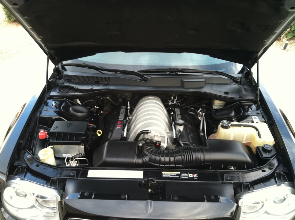 2006 Chrysler 300 (2005-2023) - Image 7 of 18