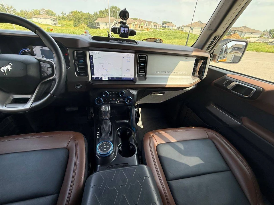 2022 Ford Bronco 6th Gen - Image 10 of 17