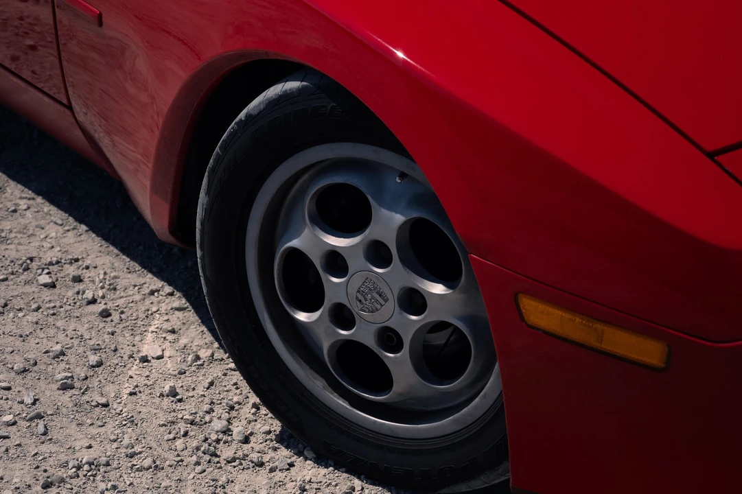 1987 Porsche 944 Turbo - Image 4 of 31
