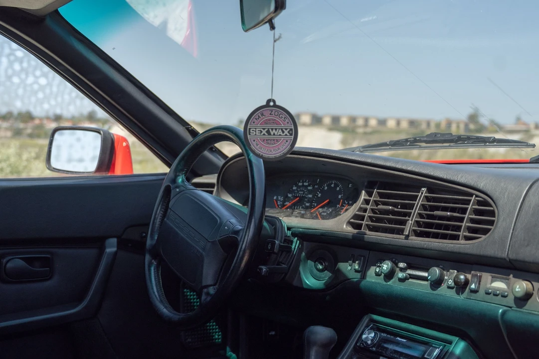 1987 Porsche 944 Turbo - Image 6 of 31