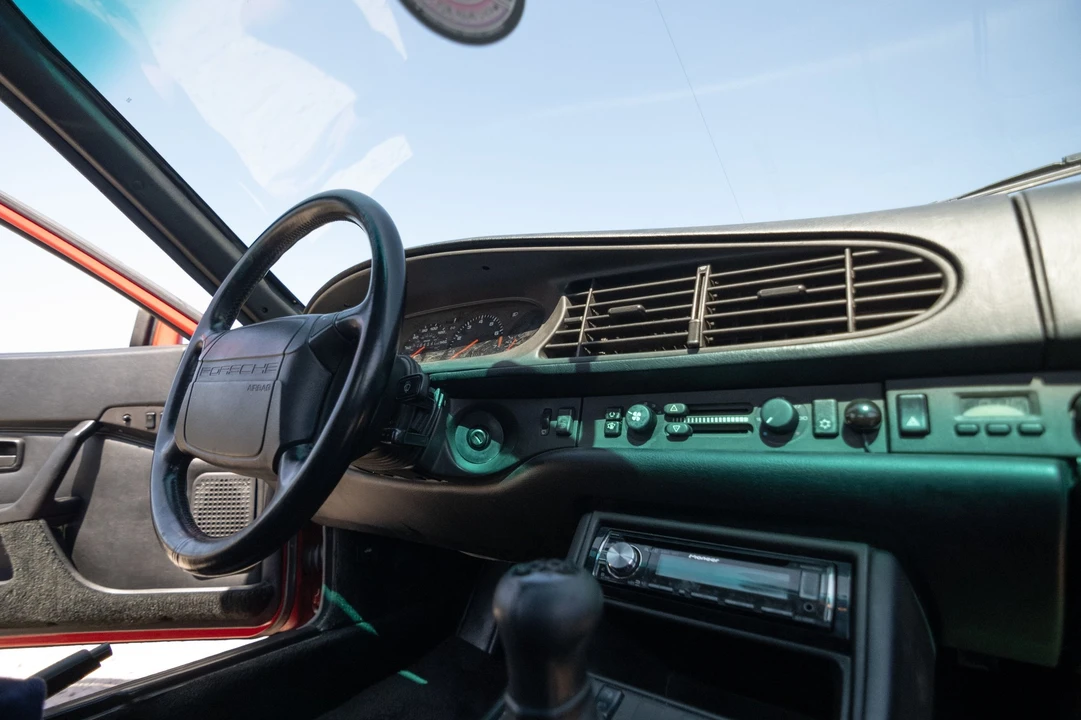 1987 Porsche 944 Turbo - Image 21 of 31