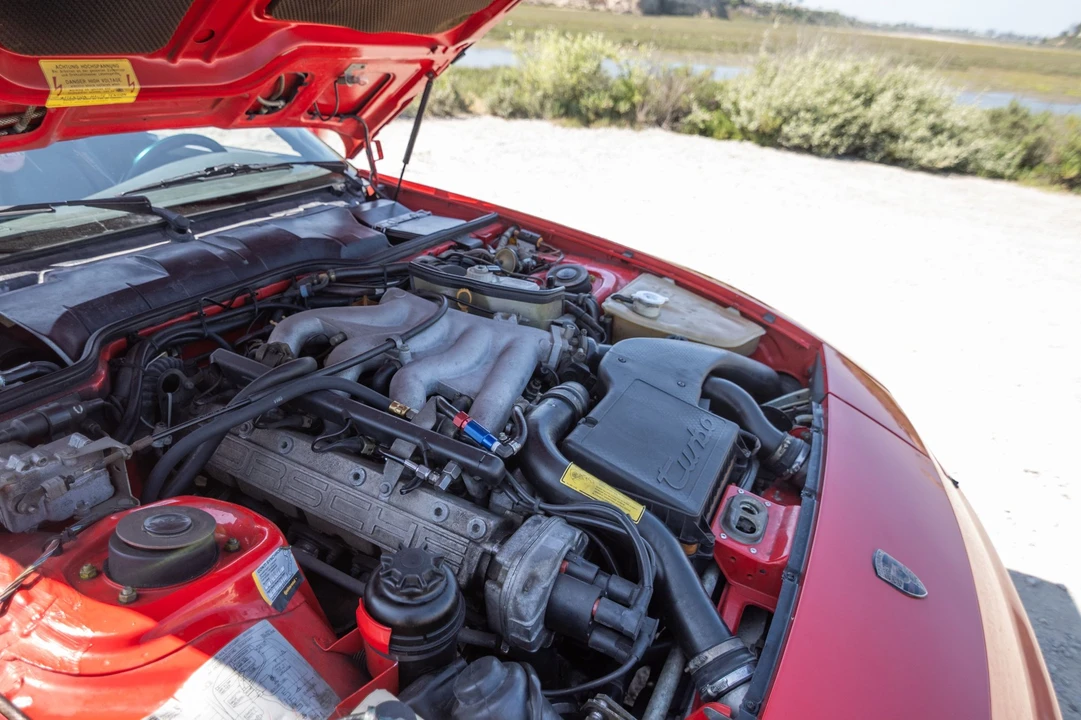 1987 Porsche 944 Turbo - Image 27 of 31
