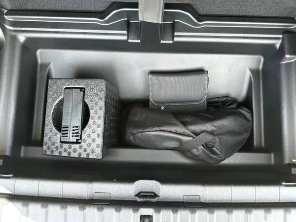BMW I20 iX M60 - Image 7 of 9