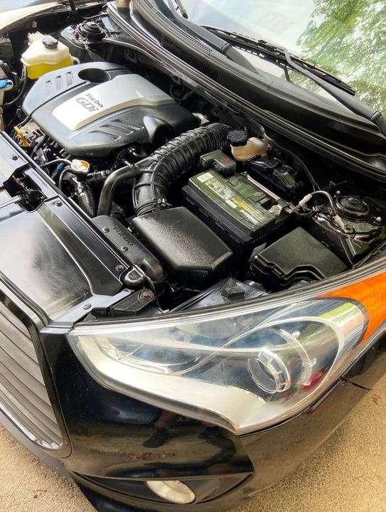 2014 Hyundai Veloster - Image 19 of 24