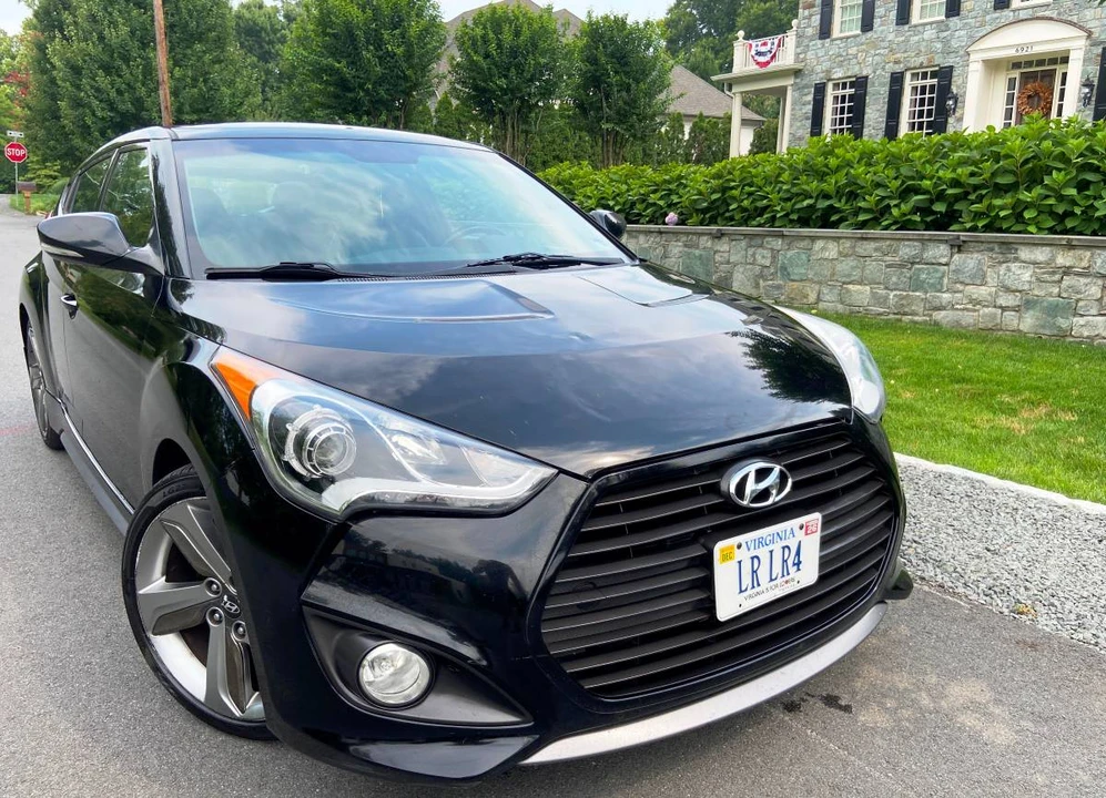 2014 Hyundai Veloster - Image 2 of 24
