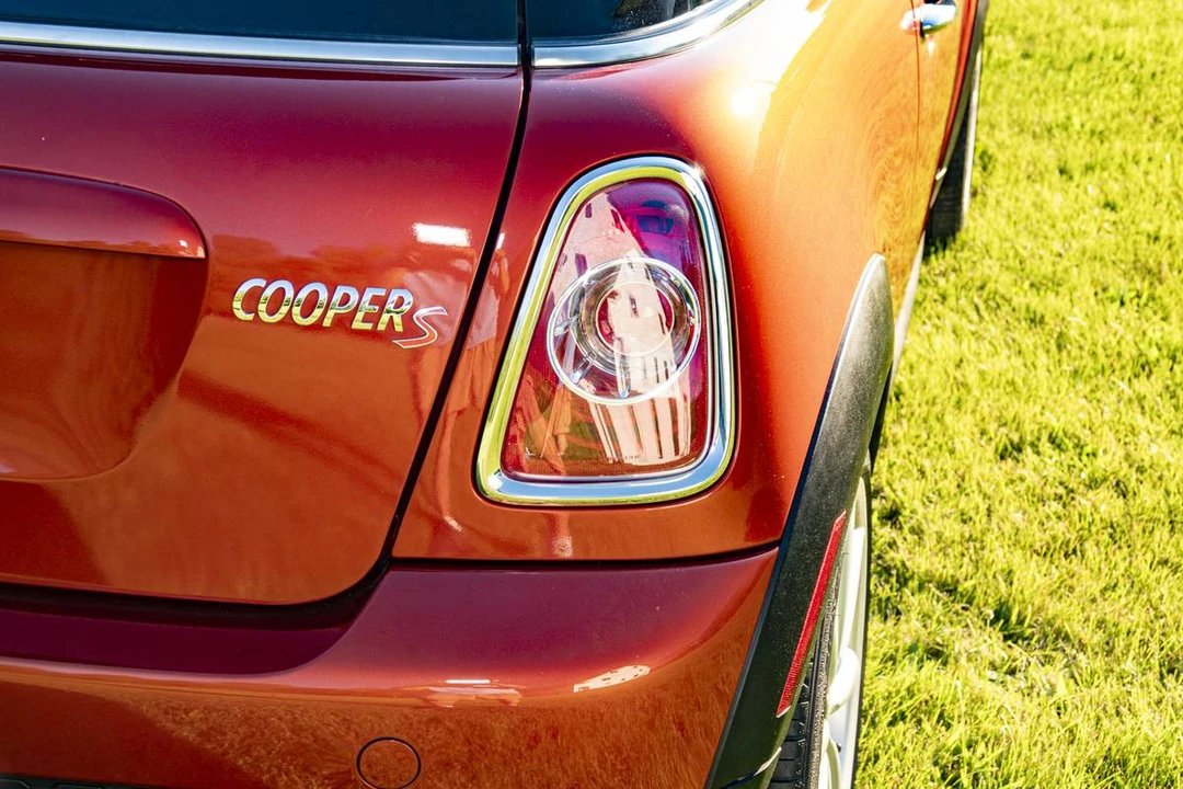2013 Mini Mini 2nd Gen - Image 4 of 18