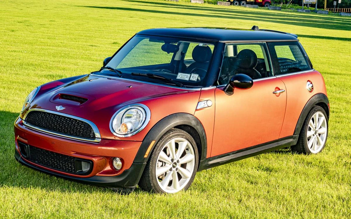 2013 Mini Mini 2nd Gen - Image 7 of 18