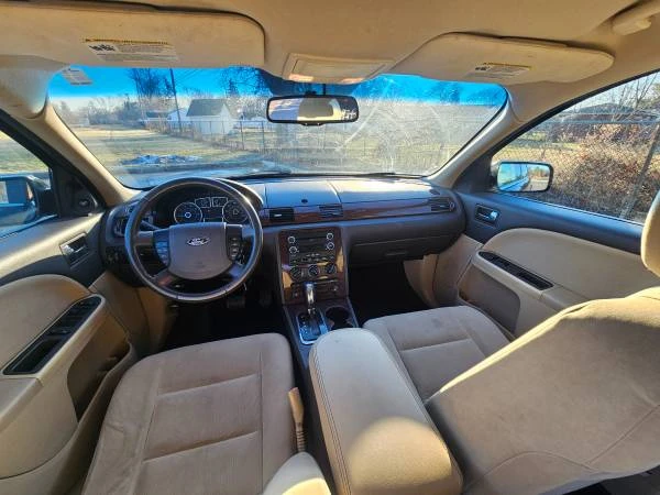 2009 Ford Taurus 5th Gen - Image 12 of 17
