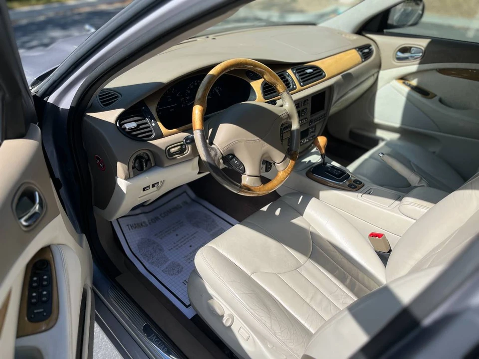 2000 Jaguar S-Type 2nd Gen - Image 9 of 20