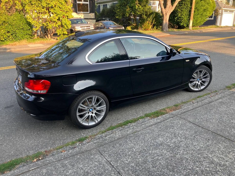 2011 BMW E81/E82/E88 1 Series - Image 4 of 9