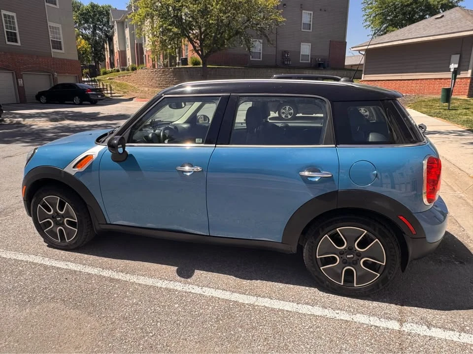 2016 Mini Countryman 1st Gen - Image 5 of 9