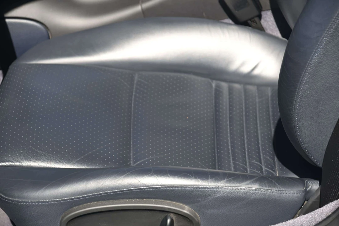 2003 Porsche 986 Boxster S - Image 13 of 28