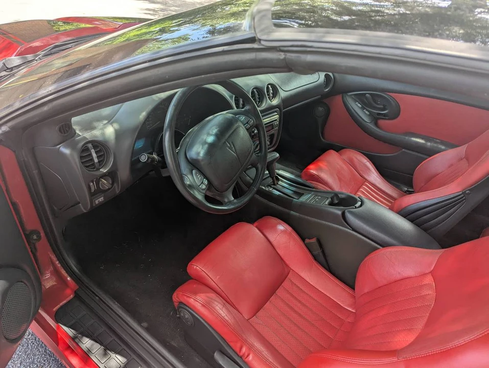 1995 Pontiac Firebird Trans Am 4th Gen - Image 2 of 16