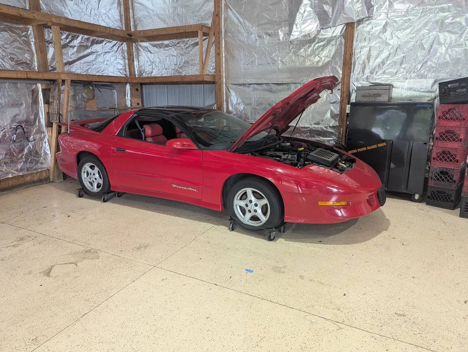 1995 Pontiac Firebird Trans Am 4th Gen - Image 13 of 16