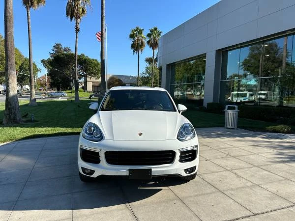 2018 Porsche 958 Cayenne S - Image 2 of 11