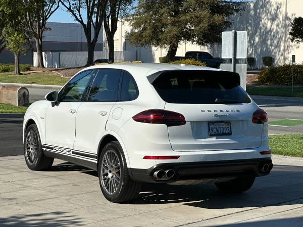 2018 Porsche 958 Cayenne S - Image 5 of 11