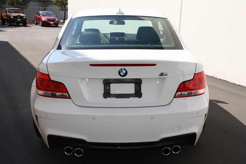 2011 BMW 1M - Image 2 of 4