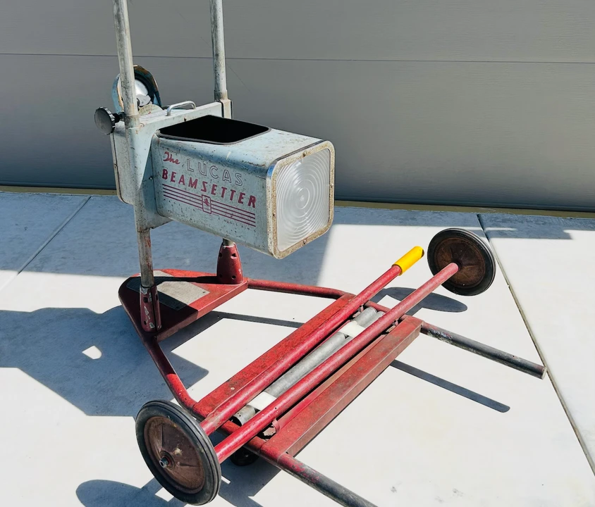 Parts & Memorabilia Tools - Image 2 of 4