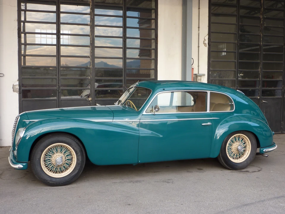 2500 Alfa Romeo 6C 2500 - Image 10 of 29