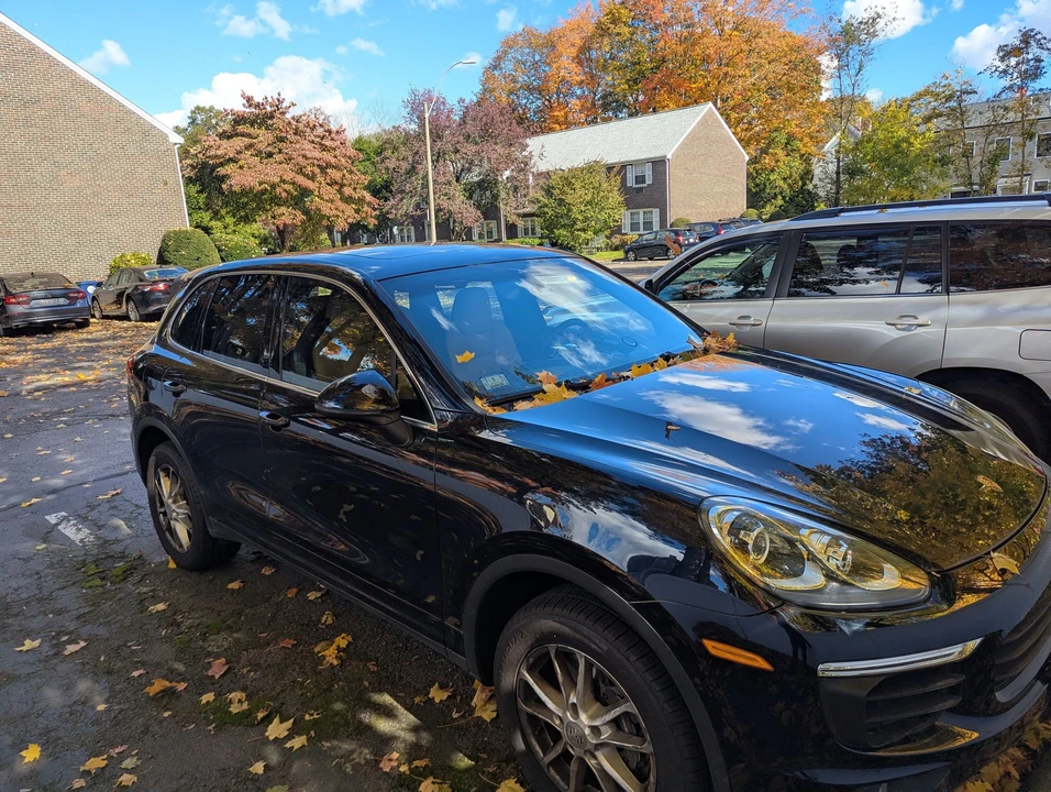 2016 Porsche 958 Cayenne - Image 3 of 8